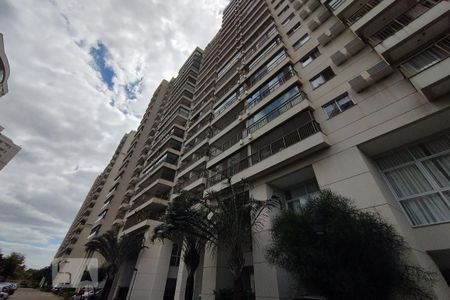 Apartamento à venda com 78m², 2 quartos e 1 vagaFachada