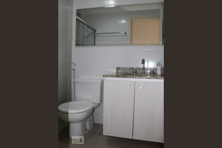 Apartamento à venda com 78m², 2 quartos e 1 vagaBanheiro Social