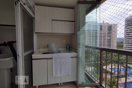 Apartamento à venda com 78m², 2 quartos e 1 vagaVaranda