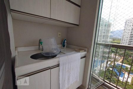 Apartamento à venda com 78m², 2 quartos e 1 vagaVaranda