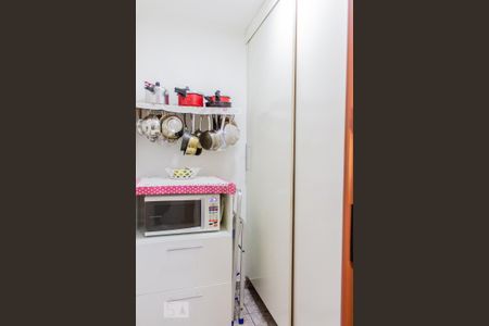 Casa à venda com 271m², 3 quartos e 3 vagas Casa à venda com 271m², 3 quartos e 3 vagasDispensa