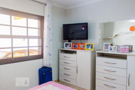 Casa à venda com 271m², 3 quartos e 3 vagas Casa à venda com 271m², 3 quartos e 3 vagasQuarto 1