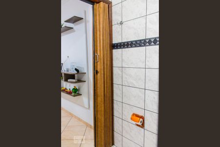 Casa à venda com 271m², 3 quartos e 3 vagas Casa à venda com 271m², 3 quartos e 3 vagasBanheiro da Suíte 1