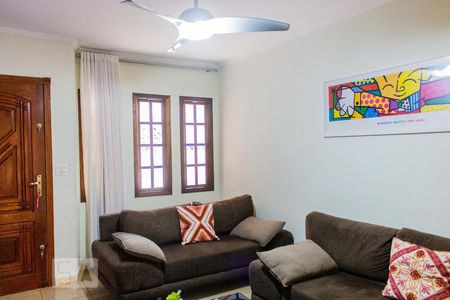 Sala de casa à venda com 3 quartos, 271m² em Parque Erasmo Assunção, Santo André