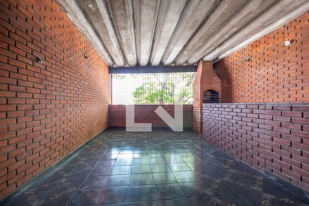 Varanda de casa à venda com 2 quartos, 125m² em Veloso, Osasco