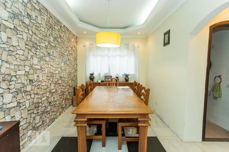 Sala de Jantar de casa à venda com 4 quartos, 300m² em Jardim Piqueroby, São Paulo