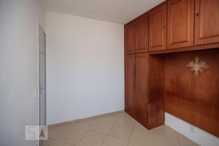 Quarto 2 de apartamento para alugar com 2 quartos, 62m² em Méier, Rio de Janeiro