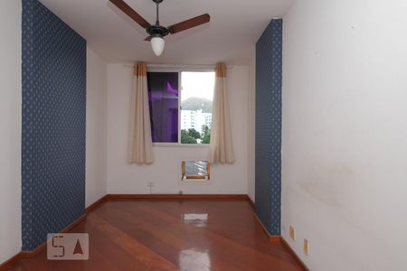 Quarto de apartamento à venda com 1 quarto, 70m² em Vila Isabel, Rio de Janeiro