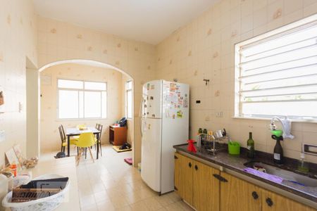 Casa à venda com 110m², 5 quartos e 3 vagasCozinha