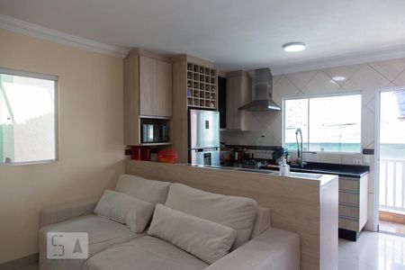 Casa para alugar com 65m², 2 quartos e 1 vagaSala/Cozinha