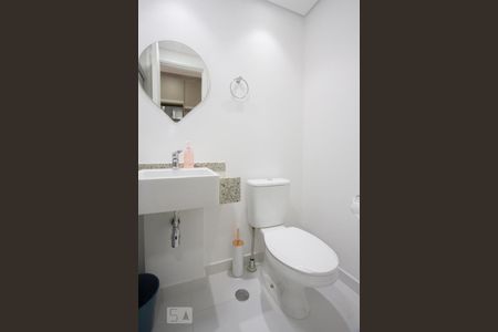 Banheiro de kitnet/studio à venda com 1 quarto, 23m² em Jardim das Acácias, São Paulo