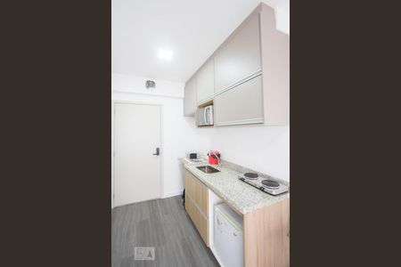 Cozinha de kitnet/studio à venda com 1 quarto, 23m² em Jardim das Acácias, São Paulo