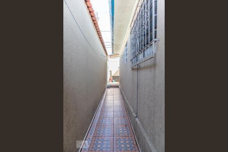 Casa à venda com 133m², 3 quartos e 2 vagasCorredor