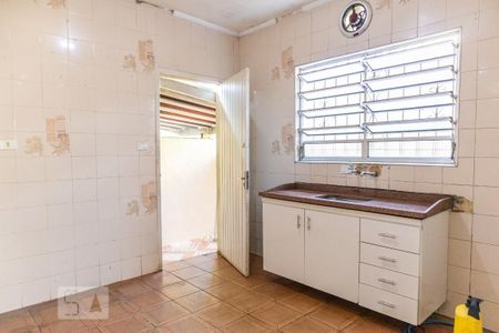 Casa à venda com 133m², 3 quartos e 2 vagasCozinha