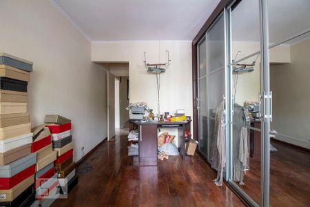 Casa para alugar com 230m², 4 quartos e 4 vagasSuíte 1