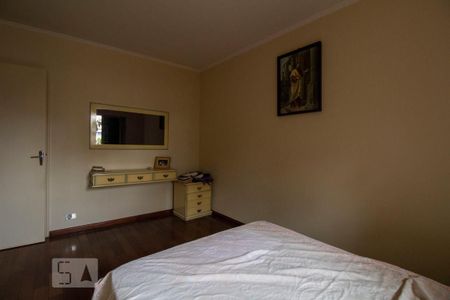 Casa para alugar com 230m², 4 quartos e 4 vagasSuíte 2