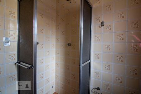 Casa para alugar com 230m², 4 quartos e 4 vagasBanheiro Social