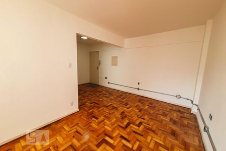 Quarto de kitnet/studio para alugar com 1 quarto, 31m² em Liberdade, São Paulo