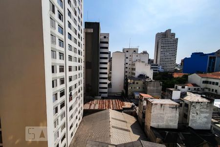 Vista Quarto de kitnet/studio para alugar com 1 quarto, 31m² em Liberdade, São Paulo