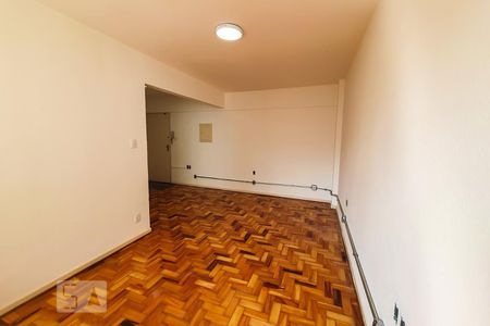 Quarto de kitnet/studio para alugar com 1 quarto, 31m² em Liberdade, São Paulo