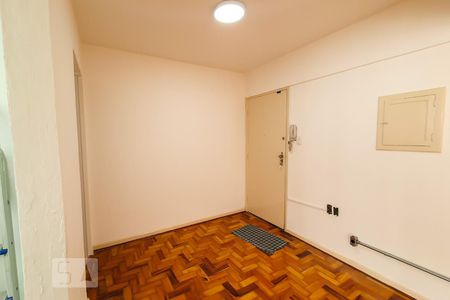 Sala de Estar de kitnet/studio para alugar com 1 quarto, 31m² em Liberdade, São Paulo