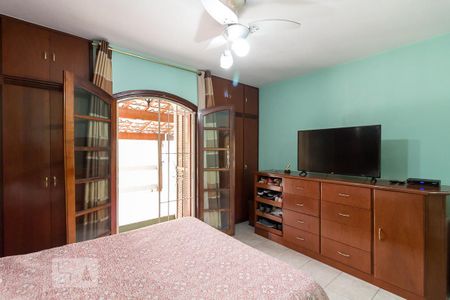 Casa à venda com 195m², 3 quartos e 3 vagasQuarto 3 suíte