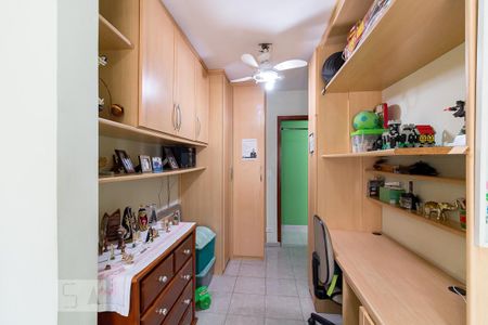 Casa à venda com 195m², 3 quartos e 3 vagasQuarto 2