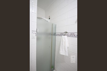 Casa à venda com 121m², 3 quartos e 2 vagasBanheiro