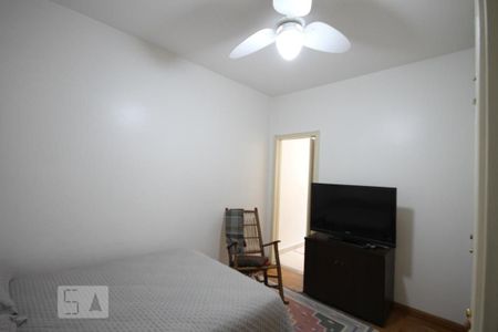 Casa à venda com 121m², 3 quartos e 2 vagasSuíte