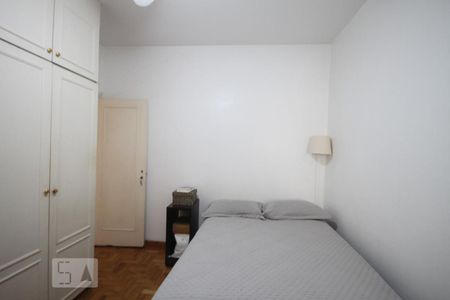 Casa à venda com 121m², 3 quartos e 2 vagasSuíte