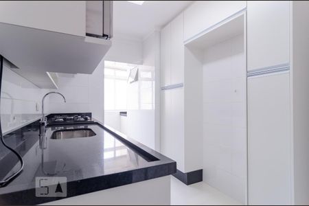 Apartamento para alugar com 96m², 3 quartos e 1 vaga Apartamento para alugar com 96m², 3 quartos e 1 vagaCozinha