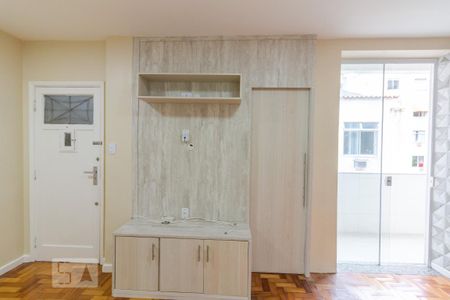 Sala de apartamento à venda com 1 quarto, 50m² em Copacabana, Rio de Janeiro
