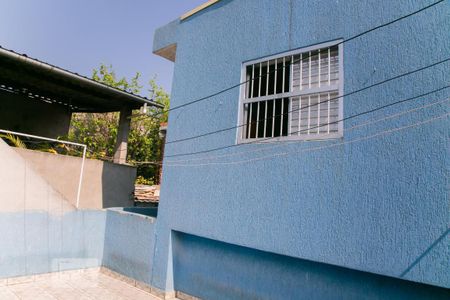 Casa à venda com 125m², 3 quartos e 2 vagas Casa à venda com 125m², 3 quartos e 2 vagasQuintal