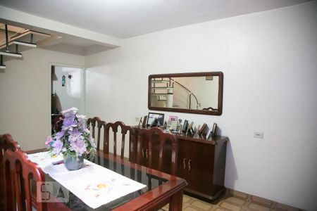 Casa à venda com 125m², 3 quartos e 2 vagas Casa à venda com 125m², 3 quartos e 2 vagasSala de Jantar