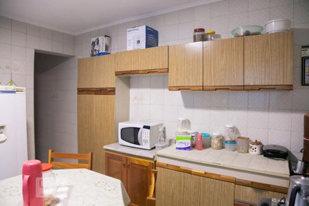 Casa à venda com 125m², 3 quartos e 2 vagas Casa à venda com 125m², 3 quartos e 2 vagasCozinha