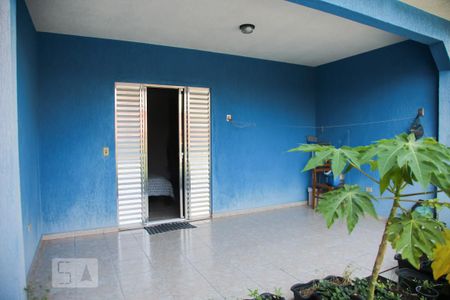 Casa à venda com 125m², 3 quartos e 2 vagas Casa à venda com 125m², 3 quartos e 2 vagasVaranda do quarto 1