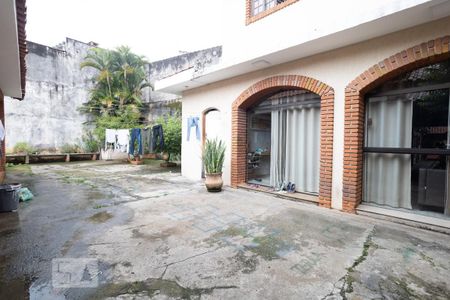 Casa à venda com 576m², 4 quartos e 10 vagasQuintal