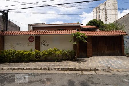 Casa à venda com 576m², 4 quartos e 10 vagasFachada