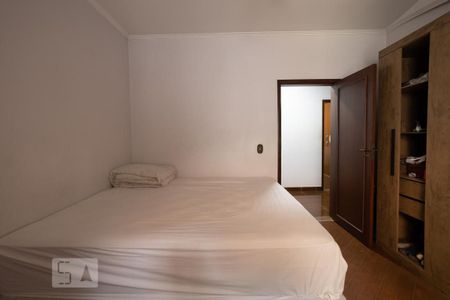 Casa à venda com 576m², 4 quartos e 10 vagasQuarto - Casa 2