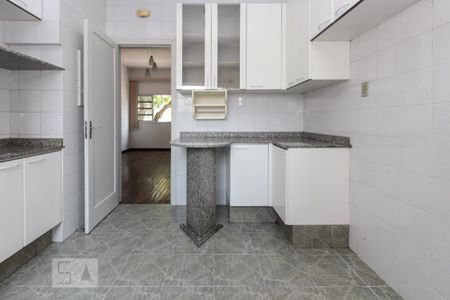 Apartamento para alugar com 89m², 2 quartos e 1 vagaCozinha