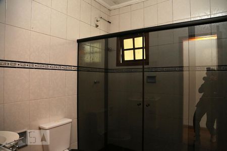 Casa para alugar com 300m², 4 quartos e 4 vagasBanheiro da Suíte 3