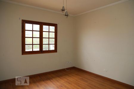 Casa para alugar com 300m², 4 quartos e 4 vagassuíte 2