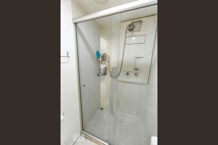 Apartamento à venda com 50m², 2 quartos e 1 vaga Apartamento à venda com 50m², 2 quartos e 1 vagaBanheiro