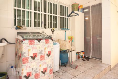 Casa à venda com 128m², 3 quartos e 3 vagasÁrea de Serviço