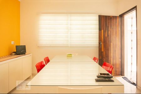 Casa à venda com 128m², 3 quartos e 3 vagasCopa