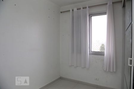 Quarto 1 de apartamento para alugar com 2 quartos, 51m² em Vila Pirajussara, São Paulo