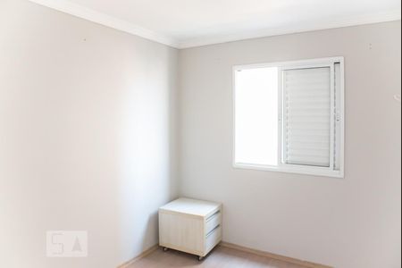 Quarto 2 de apartamento para alugar com 3 quartos, 64m² em Vila Marieta, São Paulo