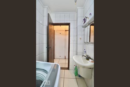 Apartamento para alugar com 60m², 1 quarto e sem vagaBanheiro