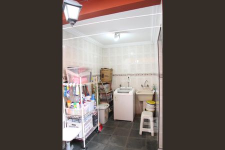 Casa à venda com 208m², 4 quartos e 3 vagasLavanderia