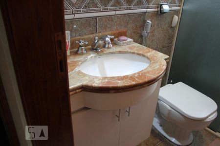 Banheiro Suite de casa à venda com 4 quartos, 208m² em Vila Alpina, São Paulo